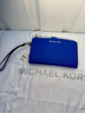 Michael Kors Electric Blue LG Double Zip Wristlet/Wallet Leather NWT